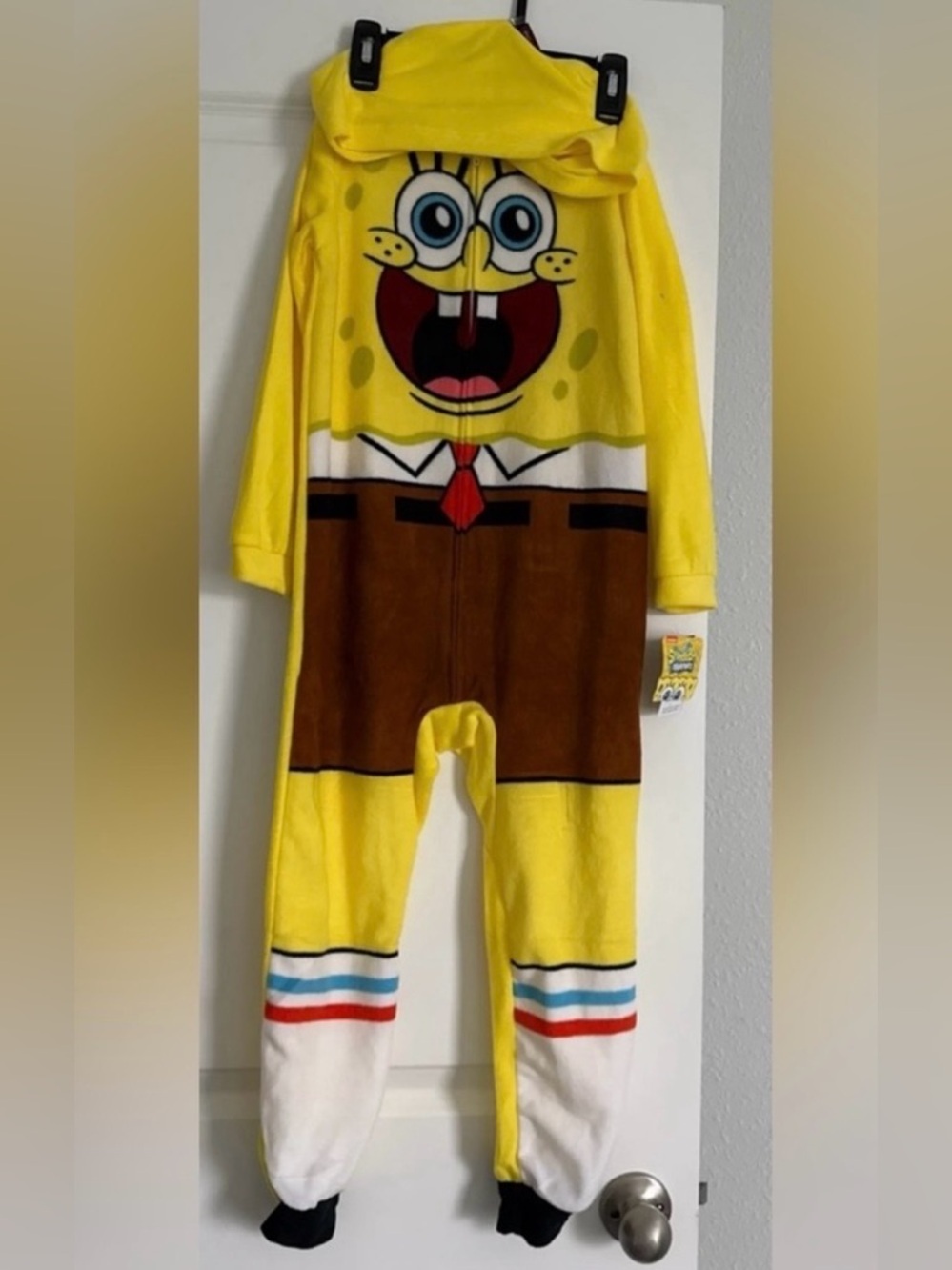 NWT SpongeBob SquarePants Yellow
Kids Pajamas Size Medium 8" - Picture 6 of 13